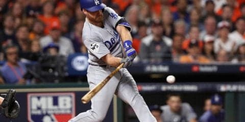 【MLBプレーオフ】ドジャース初回に3点先制、敵守備乱れつく、アストロズ先発カイケル乱調