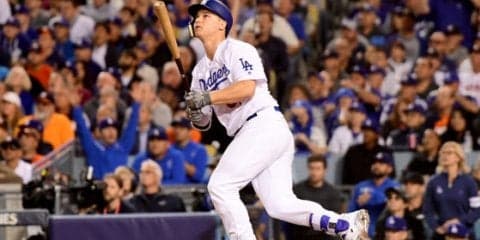 【MLBプレーオフ】ドジャース7回に貴重な追加点、ピーダーソンがWS3号ソロでリード広げる