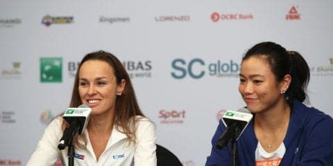 ヒンギスを始め女子選手が休暇を楽しむ「買い物の準備はバッチリよ！」