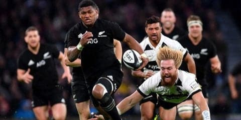  オールブラックスの欧州ツアー開始　初戦はバーバリアンズに競り勝つ 