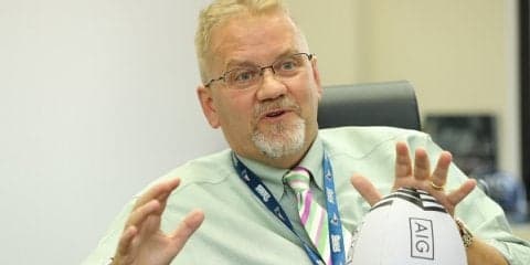  躊躇のないぶつかり合い。知と判断力を駆使した頭脳戦。勇気、覚悟も。ラグビーに感じる魅力は、人それぞれだろう。 