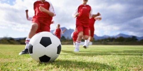 目指せJリーガー！少年サッカーの場合【子どものスポーツ習い事の費用 #3】