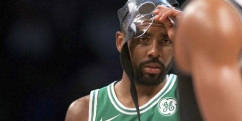 フェイスガード装着で戦線復帰したカイリー・アービングが勇気あるプレーでネッツを撃破、セルティックスは13連勝