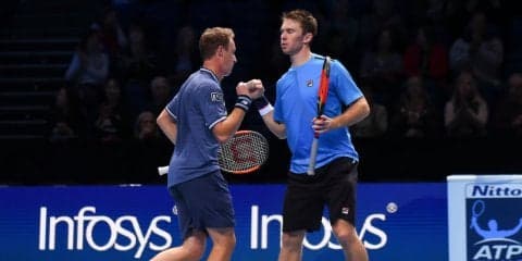 コンティネン／ピアースが1勝1敗の五分に持ち込み、エルベール／マウとの準決勝進出ペア決定戦へ[ATPファイナルズ]