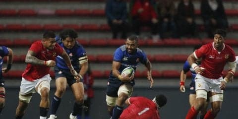  日本代表が5トライの猛攻。若手中心のトンガをノートライに抑えての完勝。 