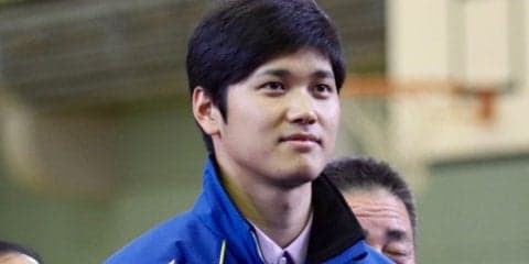 大谷翔平が子供たちの質問に回答「新垣選手は笑顔なのに大谷選手は無表情…」
