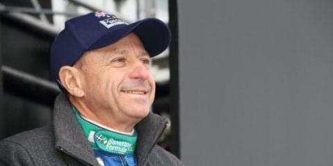 元F1ドライバーのロベルト・モレノが鈴鹿に登場、F1マシンもドライブ【鈴鹿サウンドオブエンジン】