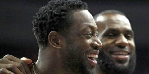 ウェイド長男は未来のNBAスター候補？ キャブズのウェア姿でセルフアリウープ！