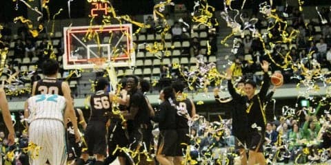 リバウンドで圧倒し、最後まで積極性を保った大東文化大学がインカレ初制覇