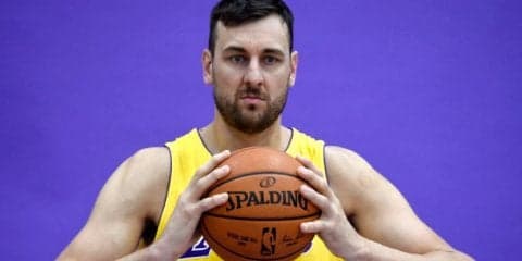 故郷でのコーチ業を視野にヤング・レイカーズを支えるアンドリュー・ボーガット