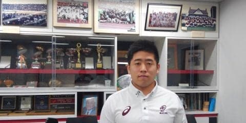  FXでも接点でも戦う。早大・佐藤真吾は、早明戦でも自分だけの世界を。 