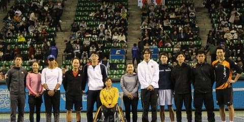 錦織がサプライズで主審に。「日清食品ドリームテニスARIAKE」で日本テニス界の顔が集結