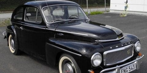 ボルボ PV544、トヨタ博物館へ寄贈…3点式シートベルトを世界で初めて標準装備