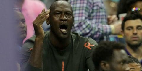 波に乗れないホーネッツ、オーナーのマイケル・ジョーダンが緊急ミーティング