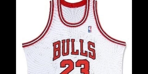 楽天、NBA選手のプレミアムグッズ販売開始