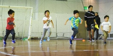 ランニングトレーナーによる「親子で楽しく学ぶキッズかけっこ教室」2月開催