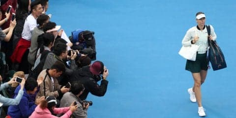 シャラポワは決勝への進出ならず、シニアコバがファイナリストに[深センオープン]
