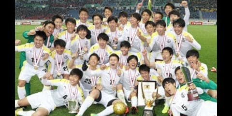前橋育英、点が入らなくても慌てず騒がず。流経大柏をこじ開け初優勝