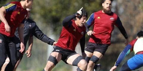  サントリーFL西川征克は、ポーコックに「仕事をさせないのが仕事」。 