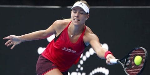ケルバーが準決勝に進出し、ジョルジがラドバンスカを下す[シドニー国際]