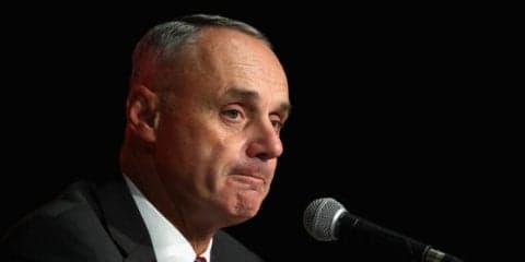 最終的には強権発動か…MLBコミッショナーの試合時短案を選手会が拒否も