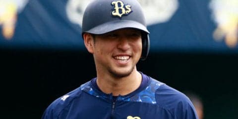 派手さはなくとも勝負強い　“新生”中島宏之が臨むオリックス4年目の進化