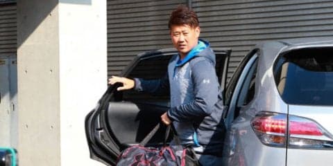 中日テストの松坂大輔がナゴヤ球場入り　テスト合格なら即会見へ