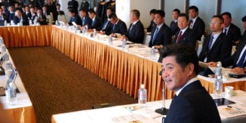 ホークス2年連続日本一へスタート　ヤフオクドームで監督・コーチ会議開催