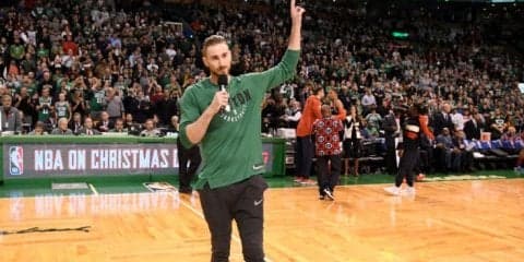 順調に回復するゴードン・ヘイワード、自重負荷をかけてのシュート練習を再開