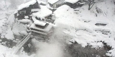 あびる優、和田アキ子のビッグぶり投稿にファン「本当仲良しなんですね」