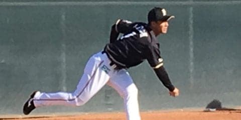 日ハム斎藤佑がブルペン一番乗りで42球　「どこでも準備はできている」