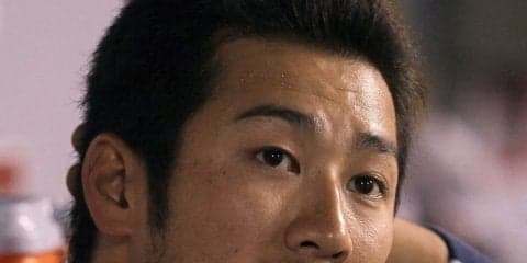 阪神・西岡剛、糸井嘉男との「サイズ感がおかしい」2ショットを公開「俺は子供サイズに見える」