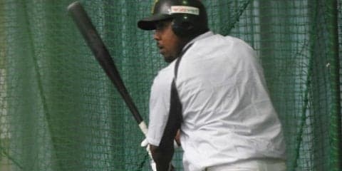 ロッテキャンプに参加のペゲロが“アピール弾”　井口監督も前向きに評価