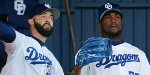 松坂加入で活況に沸く中日の沖縄キャンプ　新助っ人たちも面白い