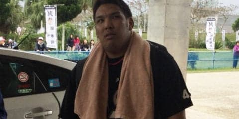 ロッテ“アジャ”井上が一発＆また盗塁　井口監督ゲキ「1年間出続けろ」