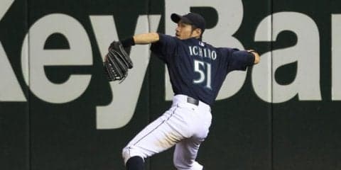 イチローMLB1年目の補殺、こっちも凄い!?　MLB公式が公開「とてつもないショー」