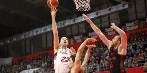 電撃復帰の辻直人がいきなりのショータイム、川崎が序盤からA東京の堅守を破壊