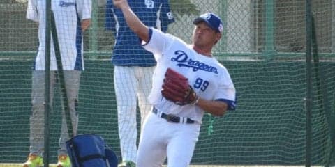 中日松坂、5日連続で投球練習せず　キャッチボールや特打で汗