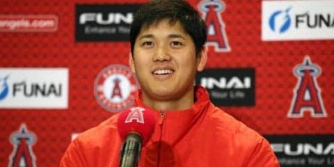 【MLB】エンゼルス大谷がキャンプイン　フリーで柵越え7本＆ハム栗山監督突撃訪問