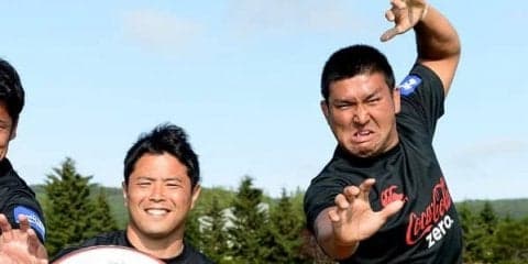  12年間スパークしたコカ・コーラの人気者、築城昌拓と小柳泰貴が勇退 