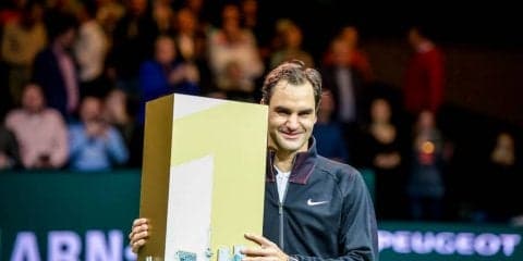 フェデラー「驚くべき旅路だった」。36歳にしてNo.1返り咲きが決定[ABN AMRO ワールド・テニス]