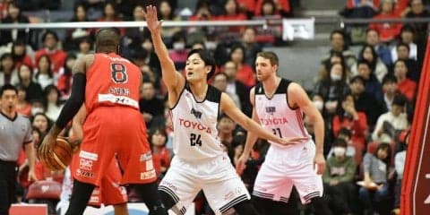 千葉を撃破したアルバルク東京の田中大貴、日本屈指の2ウェイプレーヤーの証明