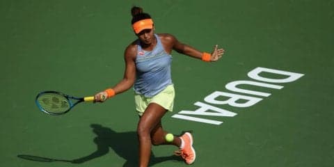 大坂なおみはスビトリーナに及ばず、2-6、4-6でベスト4逃す[ドバイ・デューティフリー・テニス選手権]
