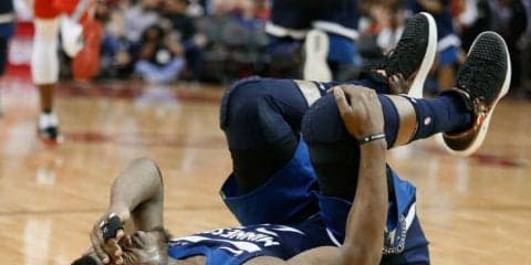 ジミー・バトラーのケガは半月板損傷、最悪の予想は外れ4～6週間で復帰の見込み