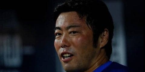 巨人復帰の上原浩治、ファンに背番号11をお披露目「よろしくお願いします！」