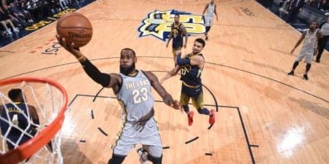 独壇場レブロン、プレーオフ進出に執念を見せるナゲッツをモンスタープレーで下す