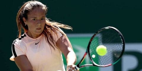 20歳のカサキナがケルバーを破り準決勝へ[BNPパリバ・オープン]