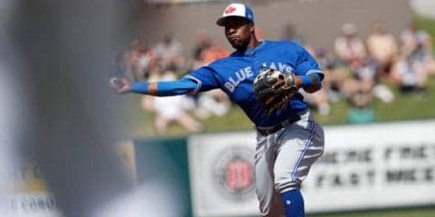 MLB史上初のアフリカ出身選手ンゴエペが遊撃で美技2連発　高い身体能力証明