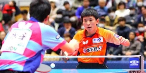 エース水谷も「意外」と驚いた全日本王者・張本のタイムアウトの必然性