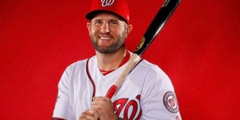 MLBで痛快な“シフト破り”が大成功　ナ軍強打者が外野4人シフトを打ち破る